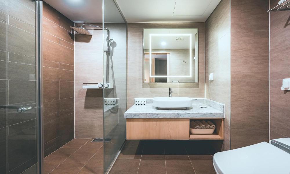 Wonju City Hotel Hyeoksin Ngoại thất bức ảnh