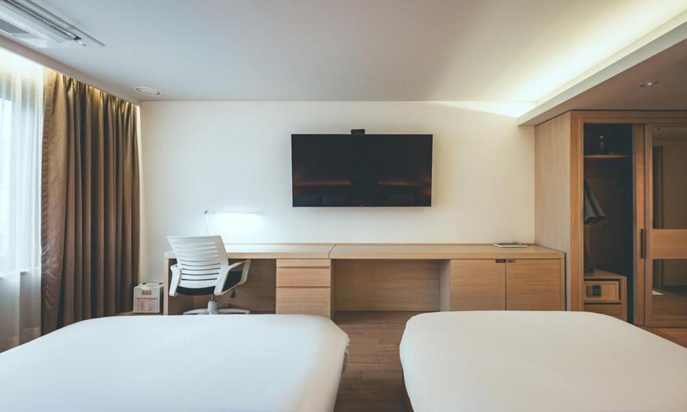 Wonju City Hotel Hyeoksin Ngoại thất bức ảnh