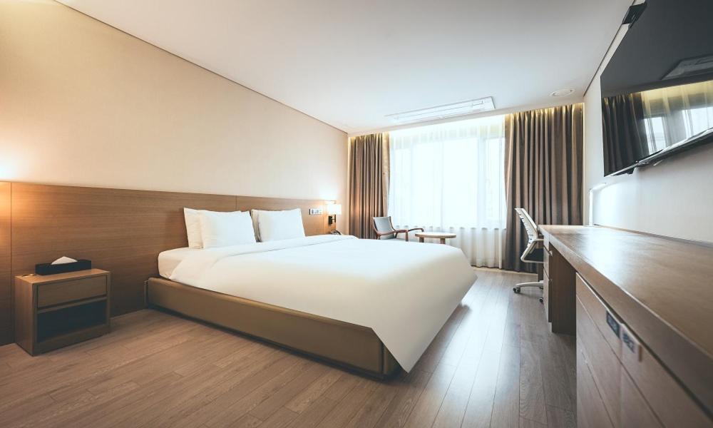 Wonju City Hotel Hyeoksin Ngoại thất bức ảnh
