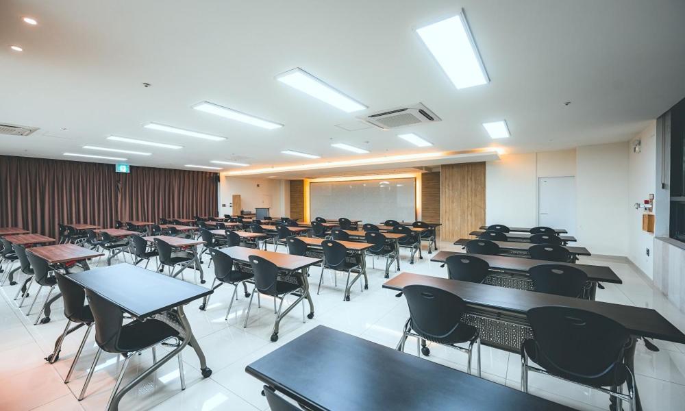 Wonju City Hotel Hyeoksin Ngoại thất bức ảnh